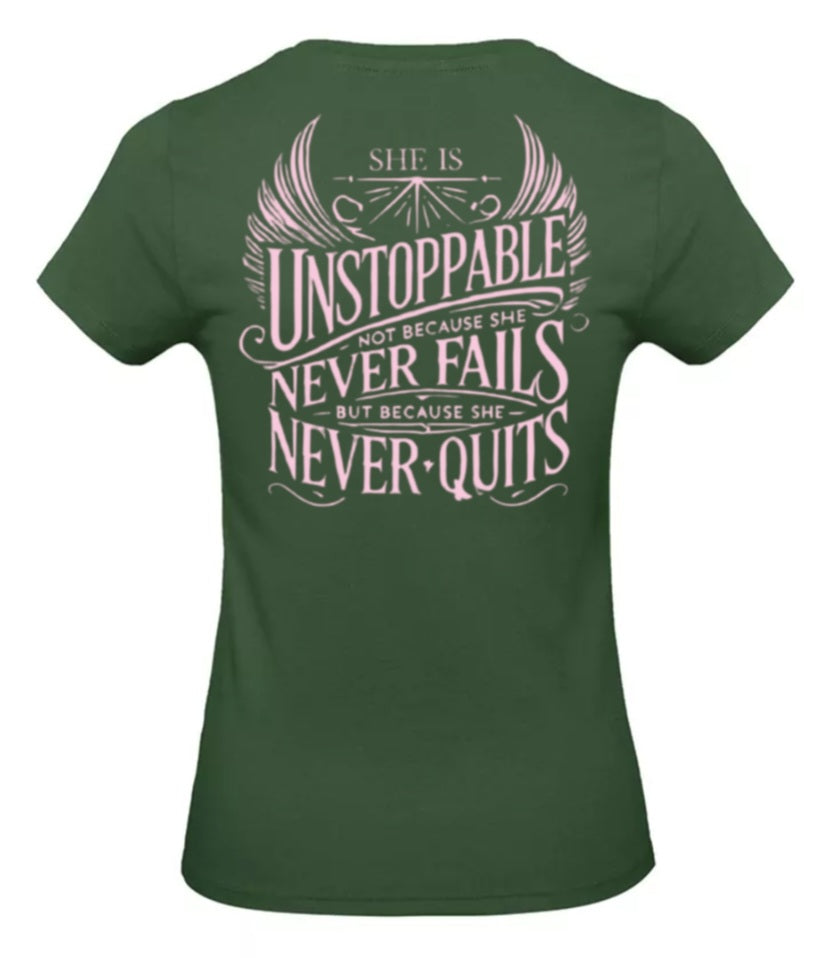 She Is Unstoppable Dames T-Shirt - Power Edition (Roségouden & Roze logo's)