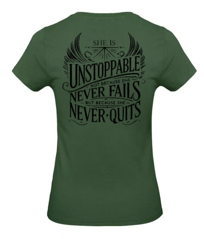 She Is Unstoppable Dames T-Shirt - Classic Edition (Witte & Zwarte logo's)