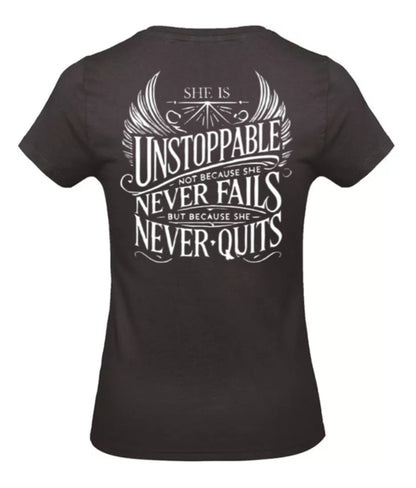 She Is Unstoppable Dames T-Shirt - Classic Edition (Witte & Zwarte logo's)
