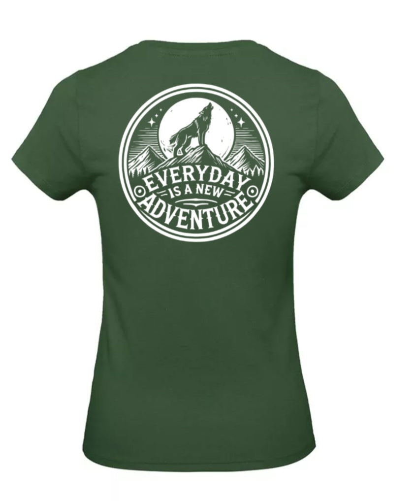 Everyday Is A New Adventure Dames T-Shirt - Classic Edition (Witte & Zwarte Logo's)