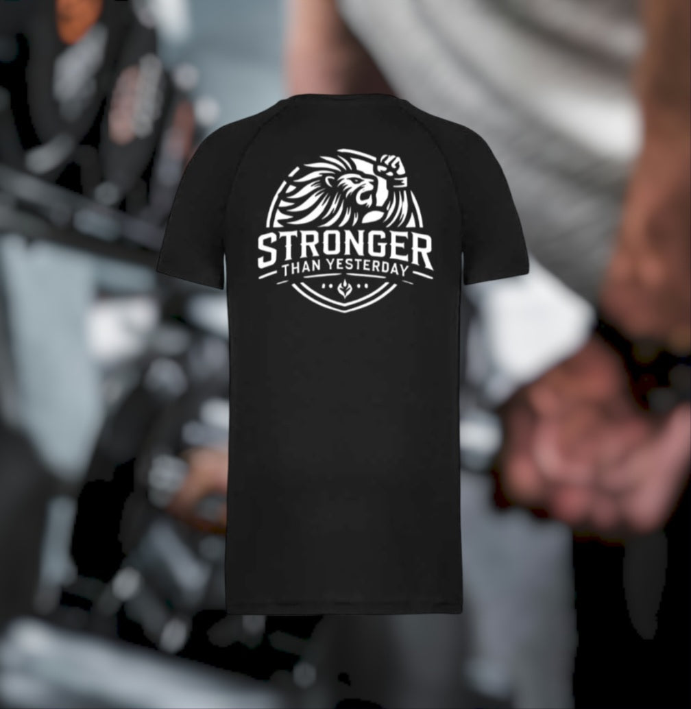 Stronger Than Yesterday Heren Sport T-Shirt