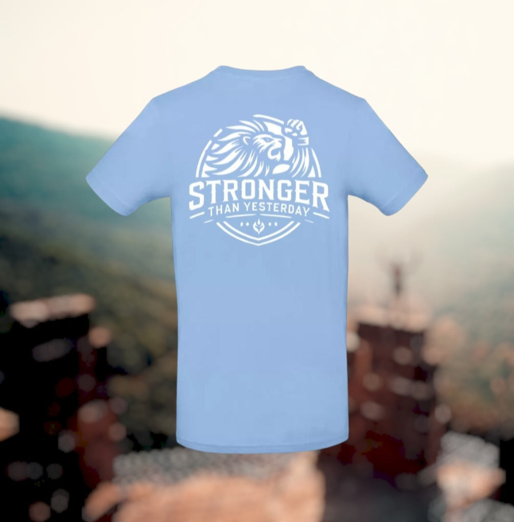 Stronger Than Yesterday Heren T-Shirt - Classic Edition (Witte  logo's)